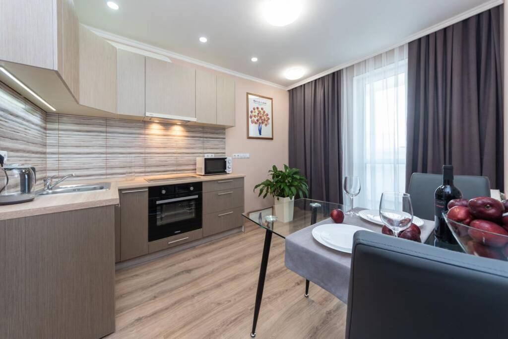 Квартира Люкс В Жк Лебединый, Ул. Ревуцкого 40 Г Kyiv Exterior foto